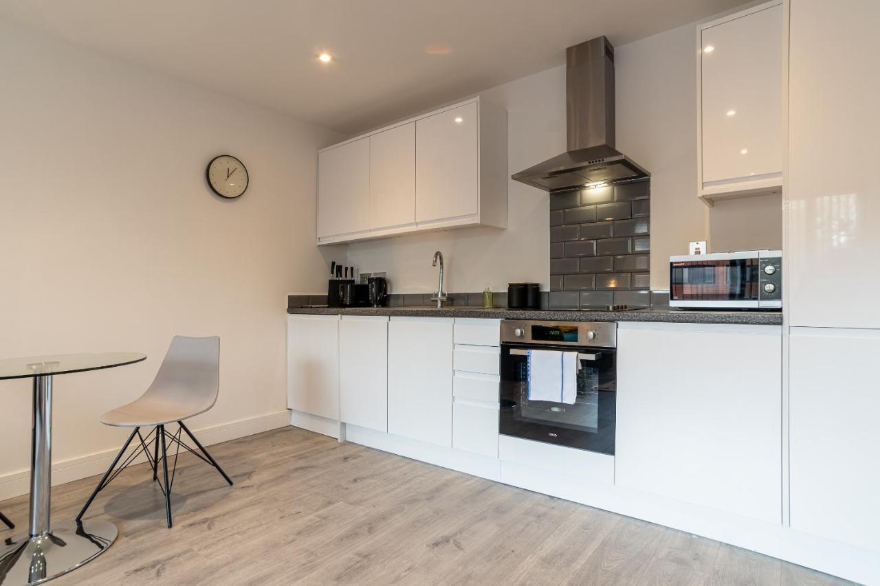 Copenhagen Court Apartments Basingstoke Exteriör bild