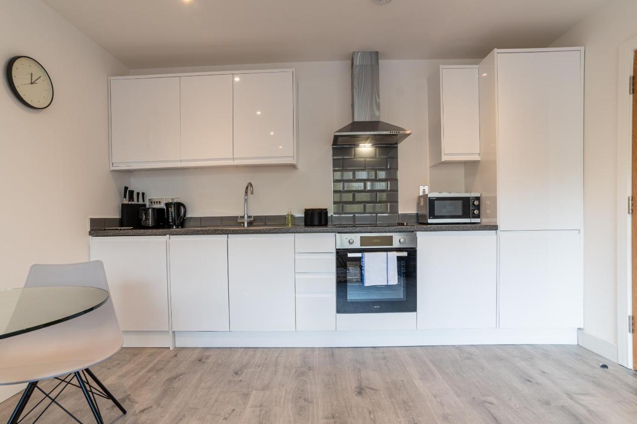 Copenhagen Court Apartments Basingstoke Exteriör bild